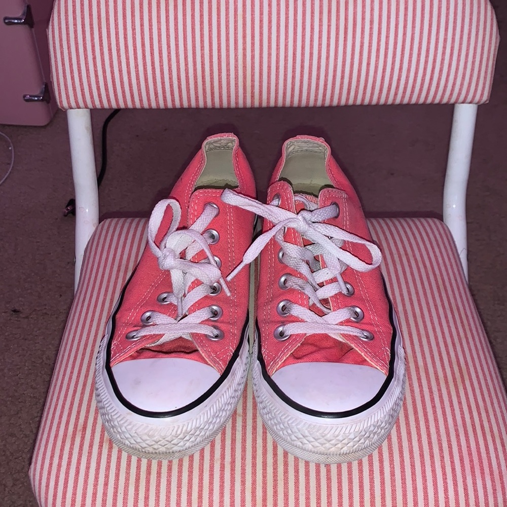Womens Pink Lowtop Converse